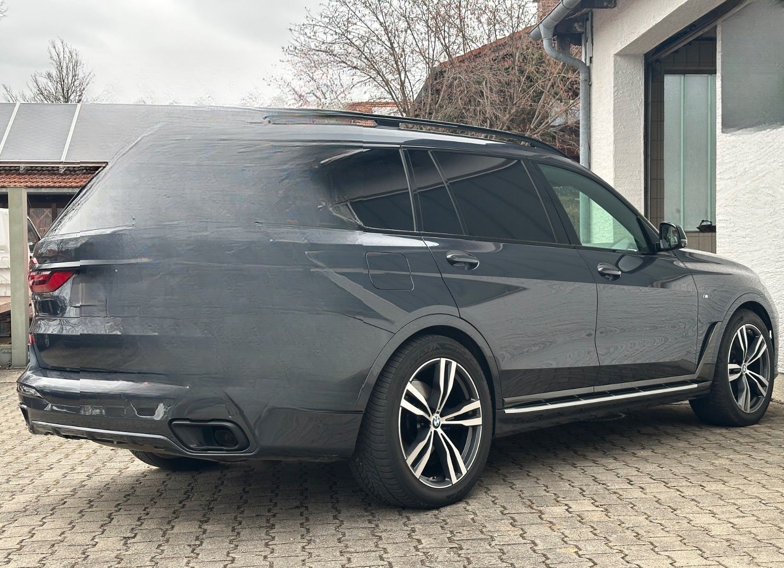 BMW X7 40d M Sport Panorama Integral AHK Komfortsitz foto 2