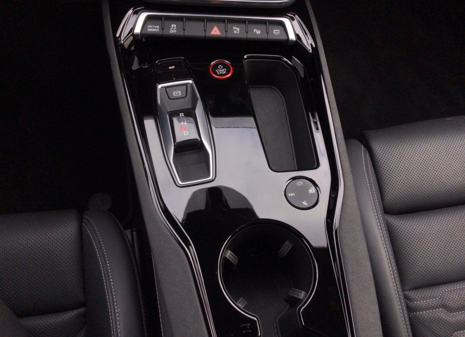 Audi RS e-tron GT LM21 MATRIX OPS+ PRIVACY foto 11