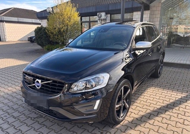 Volvo XC60 Momentum AWD-R-DESIGN foto 3