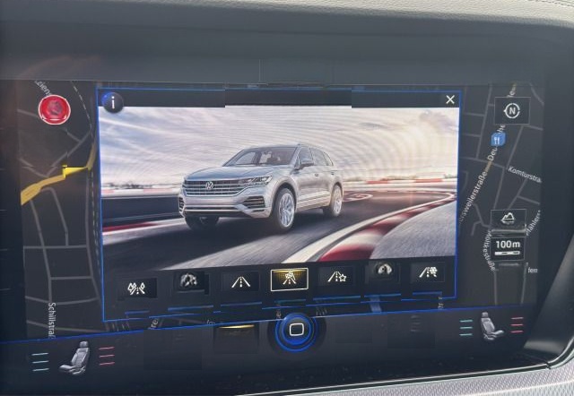 Volkswagen Touareg R-LINE 3.0 TDI V6 4MOTION IQ.LIGHT AHK N foto 23