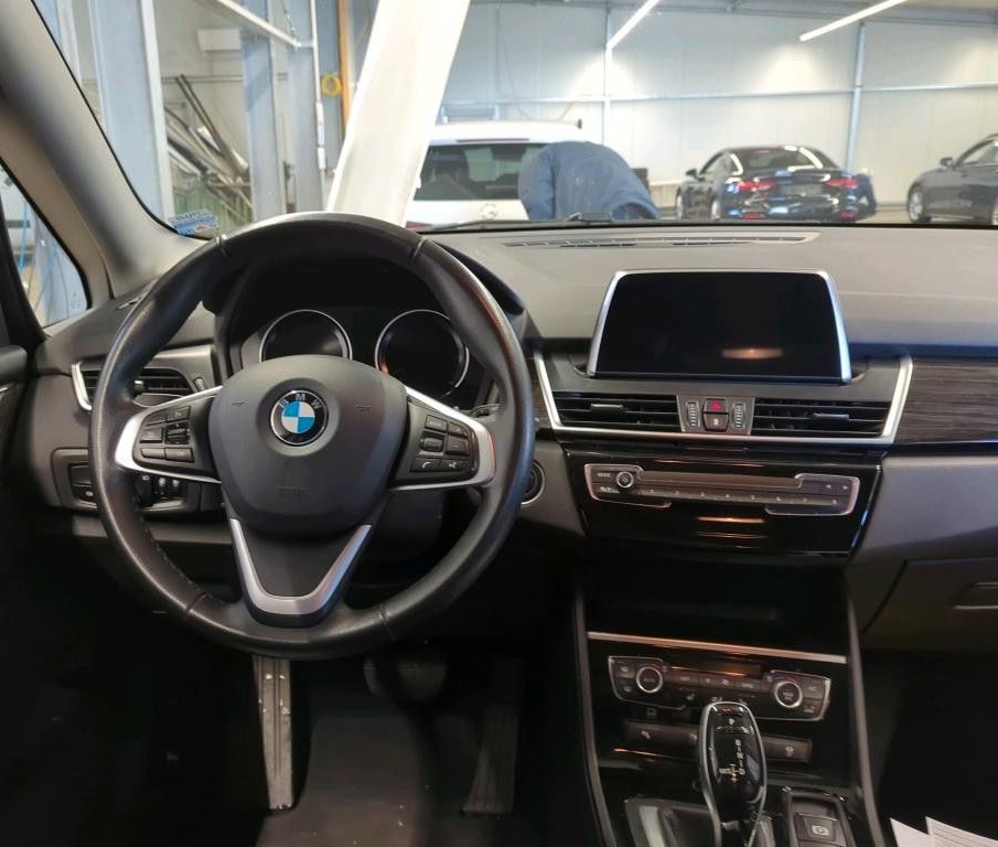 BMW 218 2 Gran Tourer 218 d Advantage LEDER/AHK/NAVI foto 3
