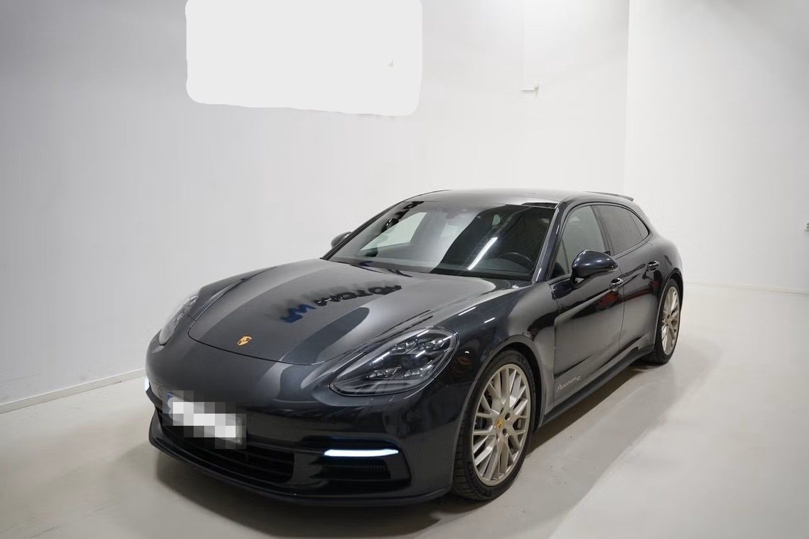 Porsche Panamera Sport Turismo 4 Edition 10 Jahre foto 2