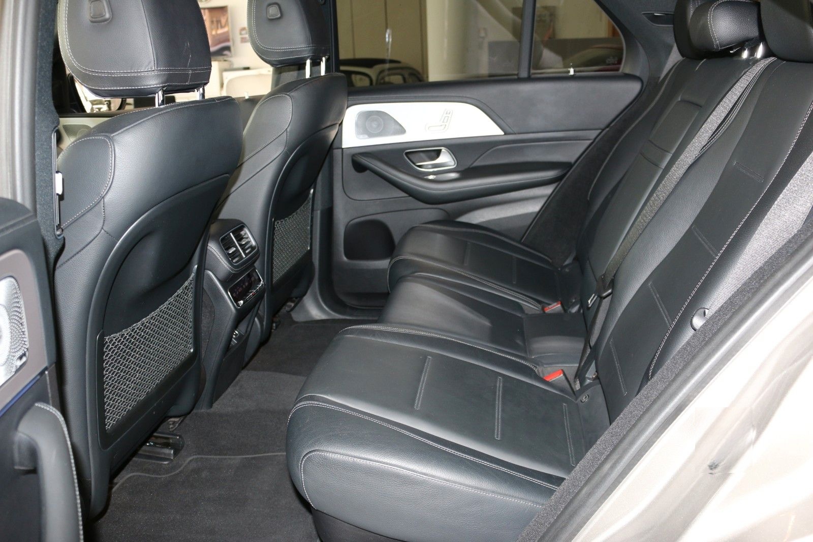 Mercedes-Benz GLE 300 d 4Matic/AMG/Head Up/Pano/AHK/Night foto 7