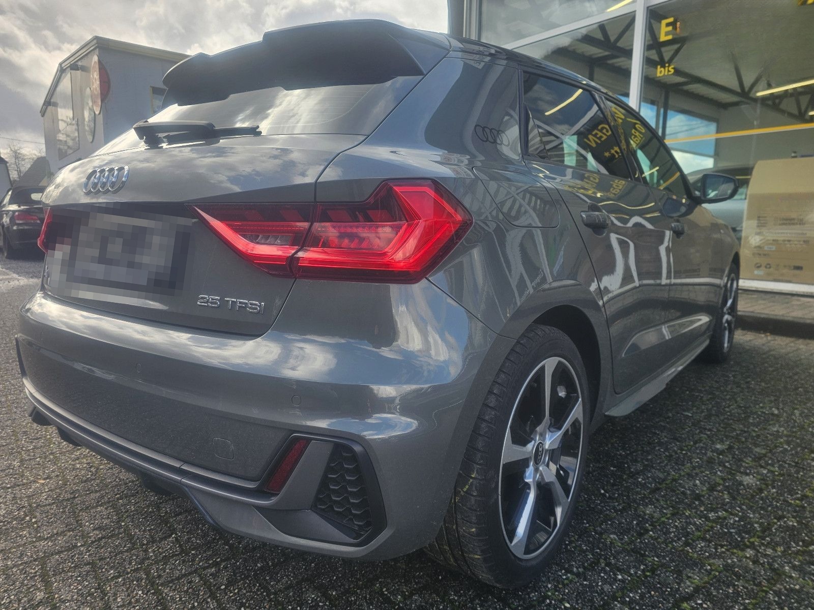 Audi A1 Sportback 25 TFSI S line foto 5