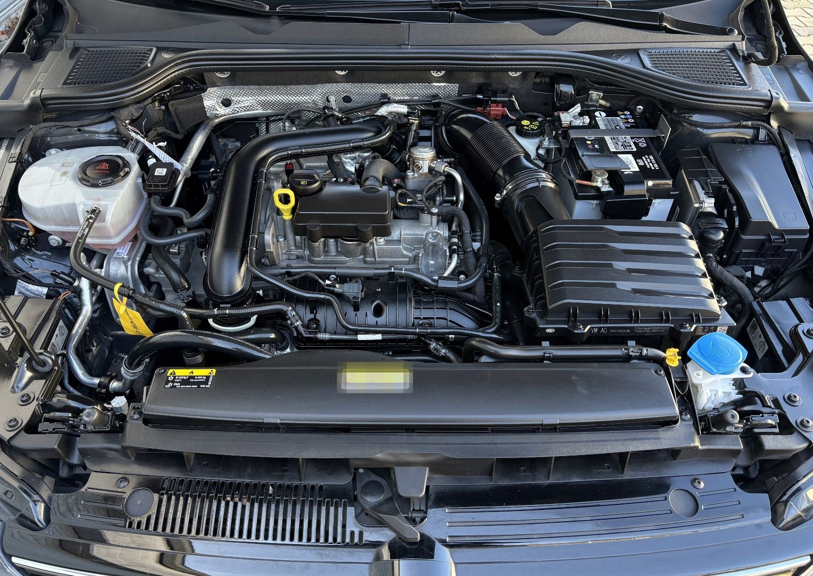 Volkswagen Golf VIII Lim. Digi Tacho PDC Tempomat LED Klima foto 14