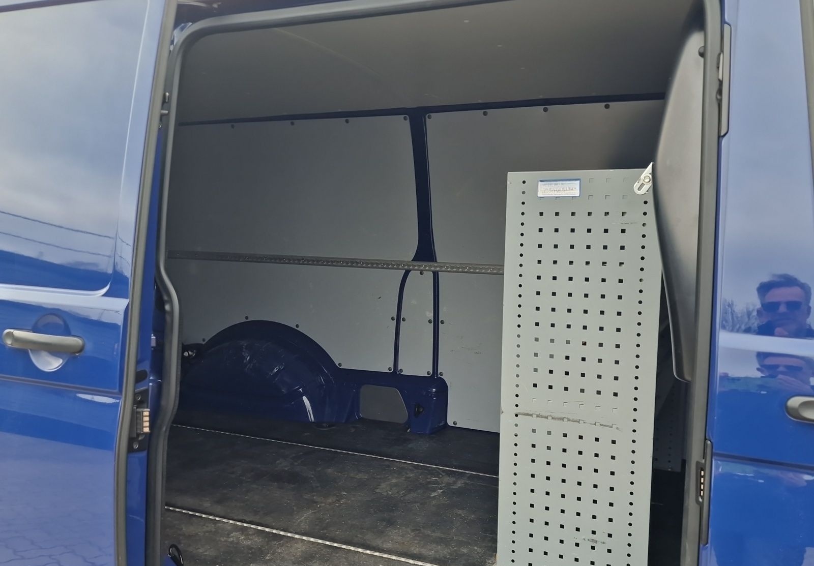 Volkswagen T6.1 Kasten 2.0 TDI LR AHK+PDC+Navi+StandH foto 14