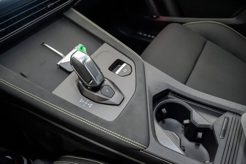 Lynk&Co 01 PHEV More MEMORY SITZHEIZUNG PANORAMADACH foto 14