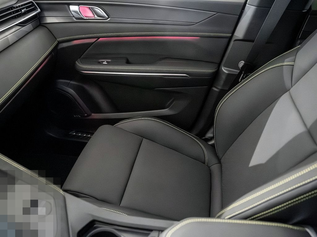 Lynk&Co 01 PHEV More MEMORY SITZHEIZUNG PANORAMADACH foto 15