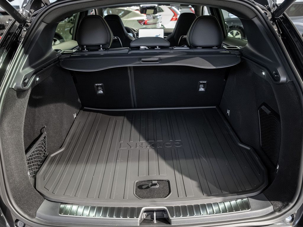 Lynk&Co 01 PHEV More MEMORY SITZHEIZUNG PANORAMADACH foto 19