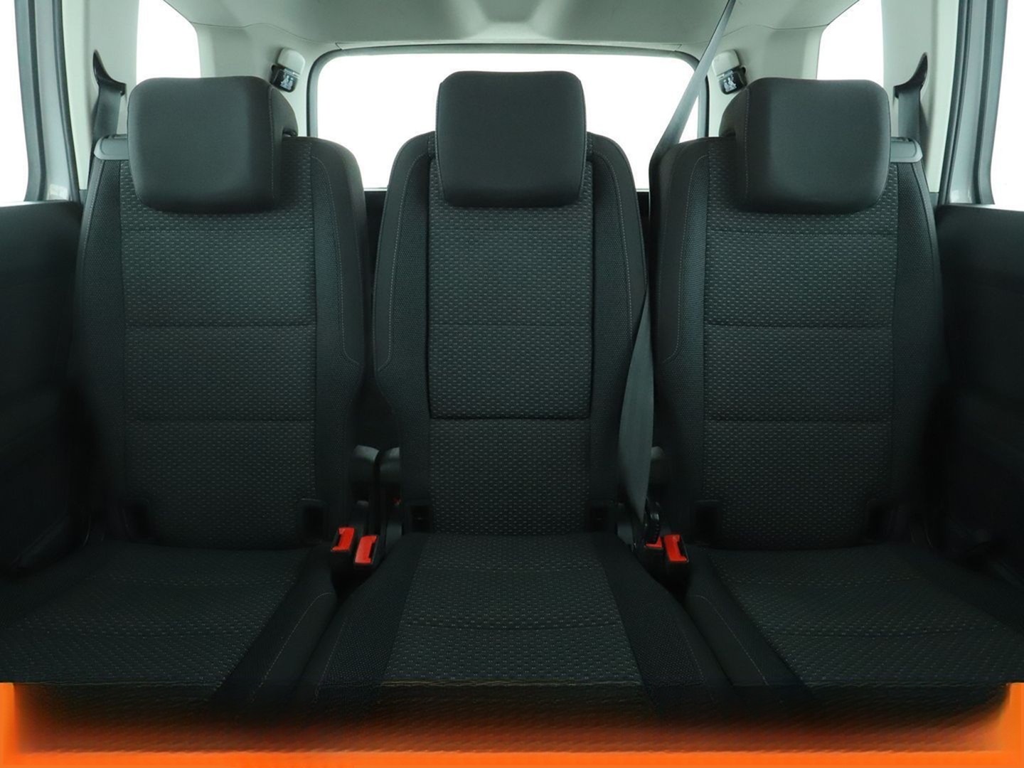 Volkswagen Touran 1.6 TDI Comfortline BM Aut.*7-SITZER*NAVI foto 16