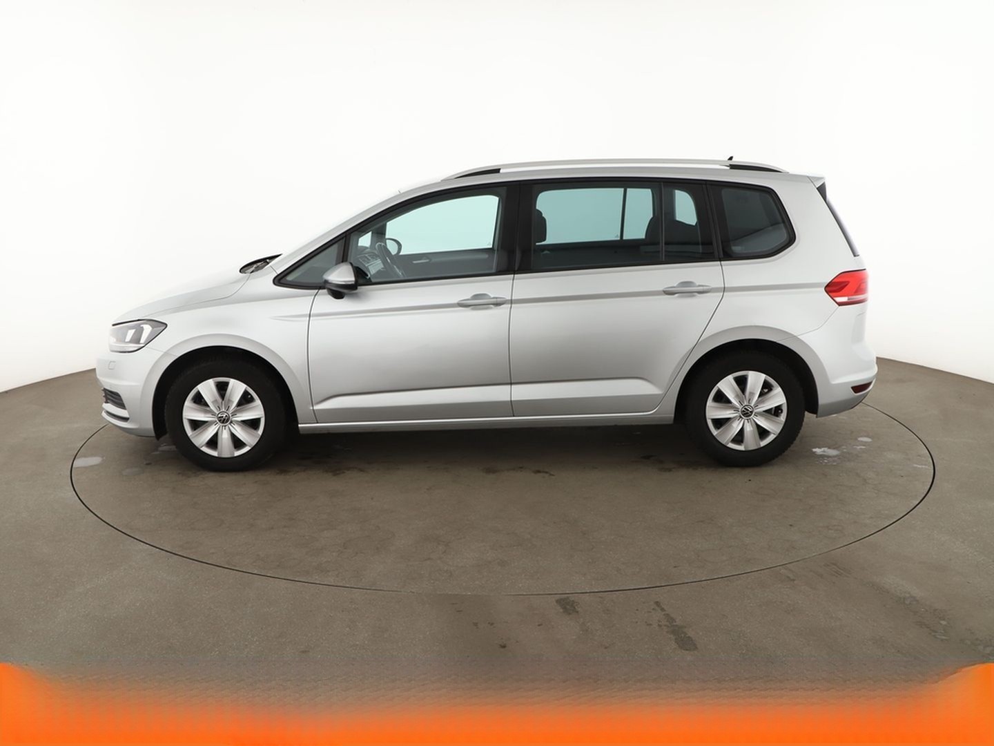Volkswagen Touran 1.6 TDI Comfortline BM Aut.*7-SITZER*NAVI foto 3