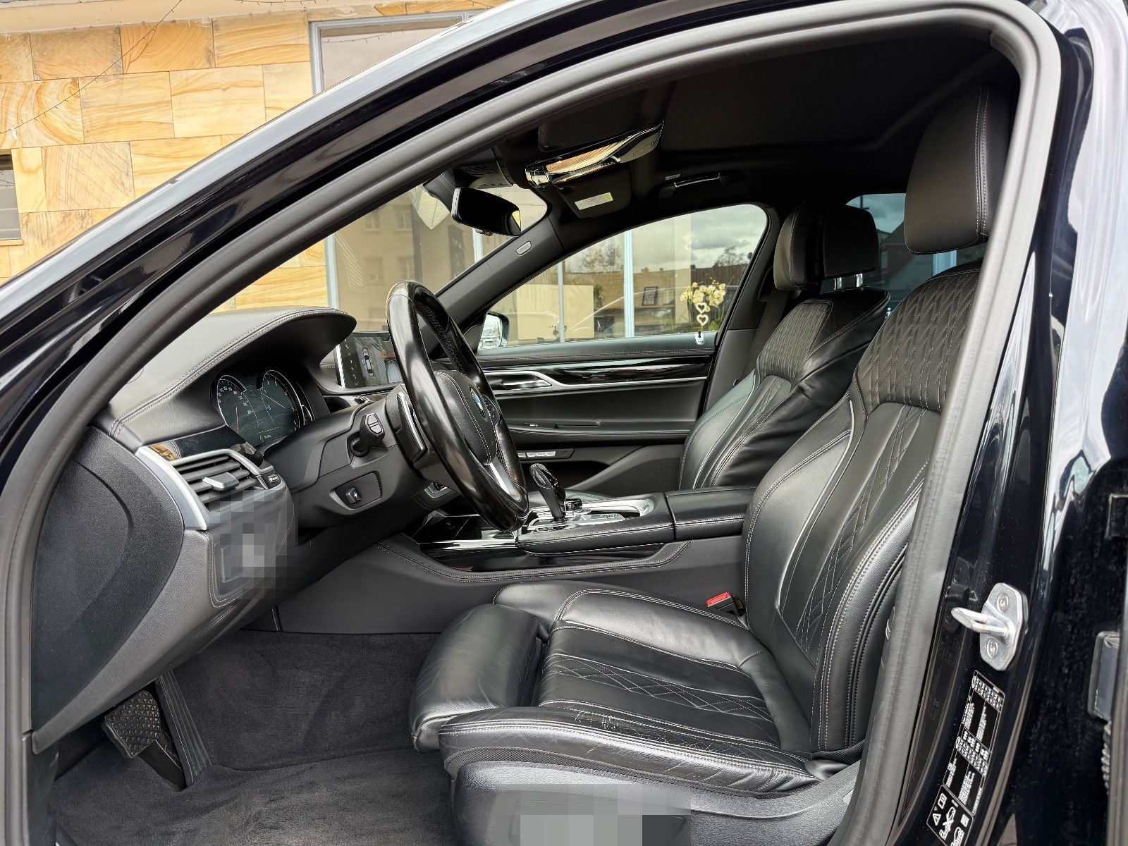 BMW 750 d xDrive M-Packet Head-Up Acc 2Hand Leder foto 7