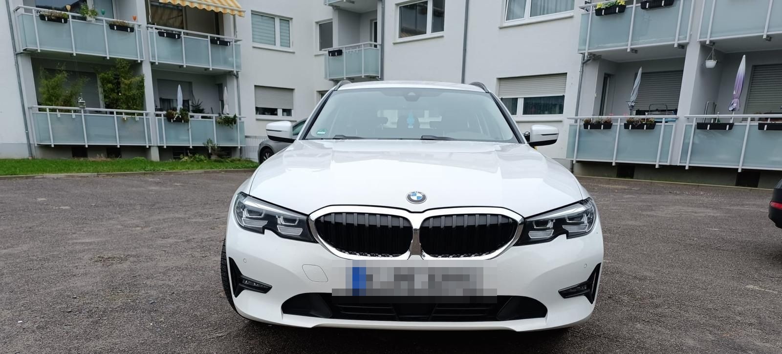 BMW 320d Touring Automatik - foto 2