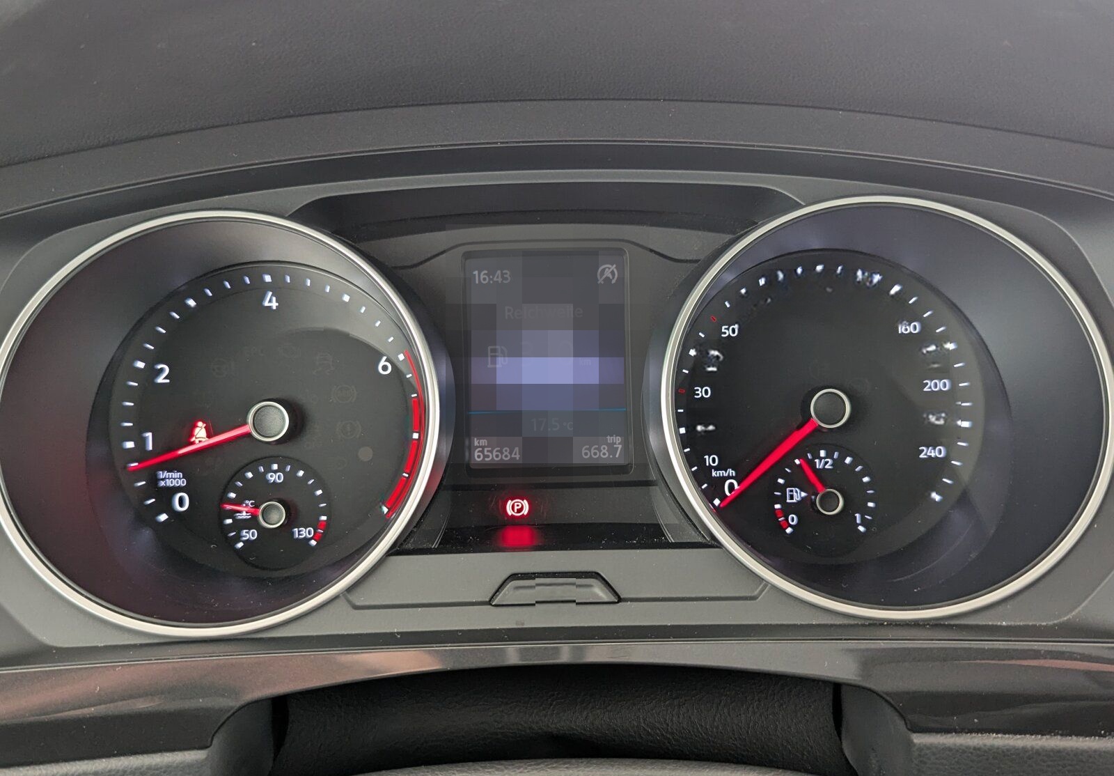 Volkswagen Tiguan 1.5 TSI Comfortline AHK+SHZ+RFK+BLUETOOTH foto 19