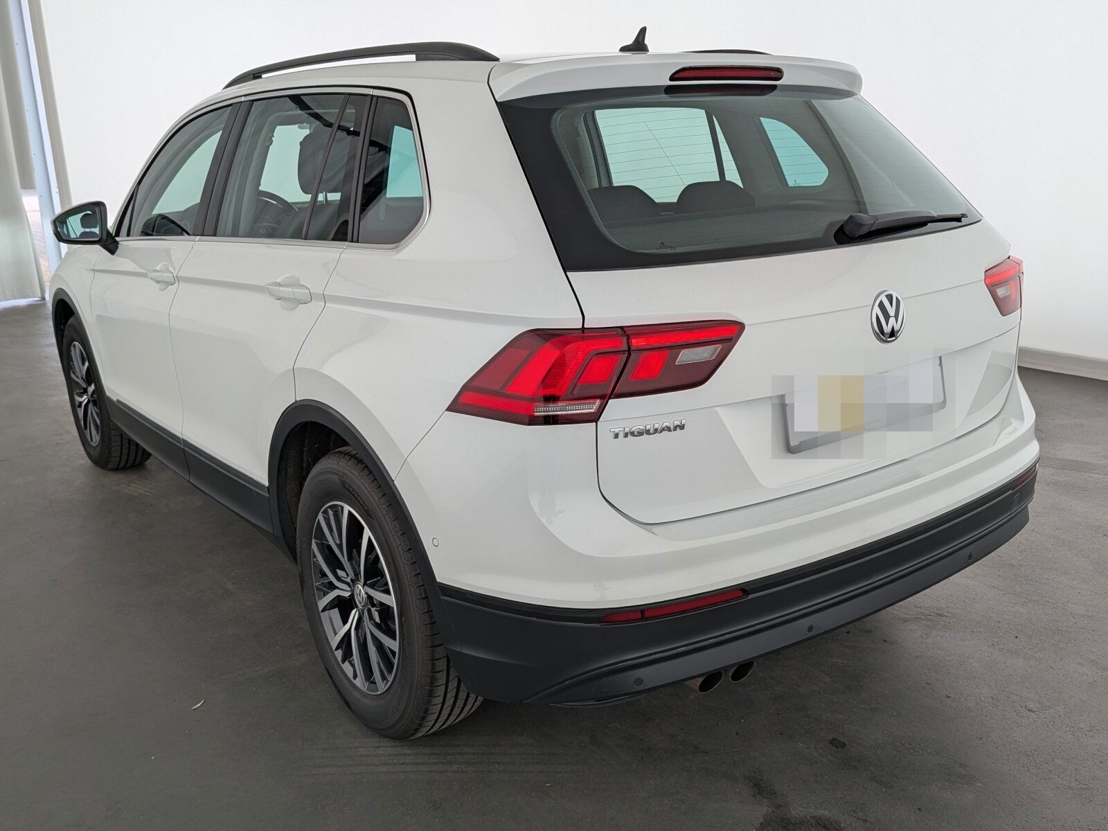 Volkswagen Tiguan 1.5 TSI Comfortline AHK+SHZ+RFK+BLUETOOTH foto 7