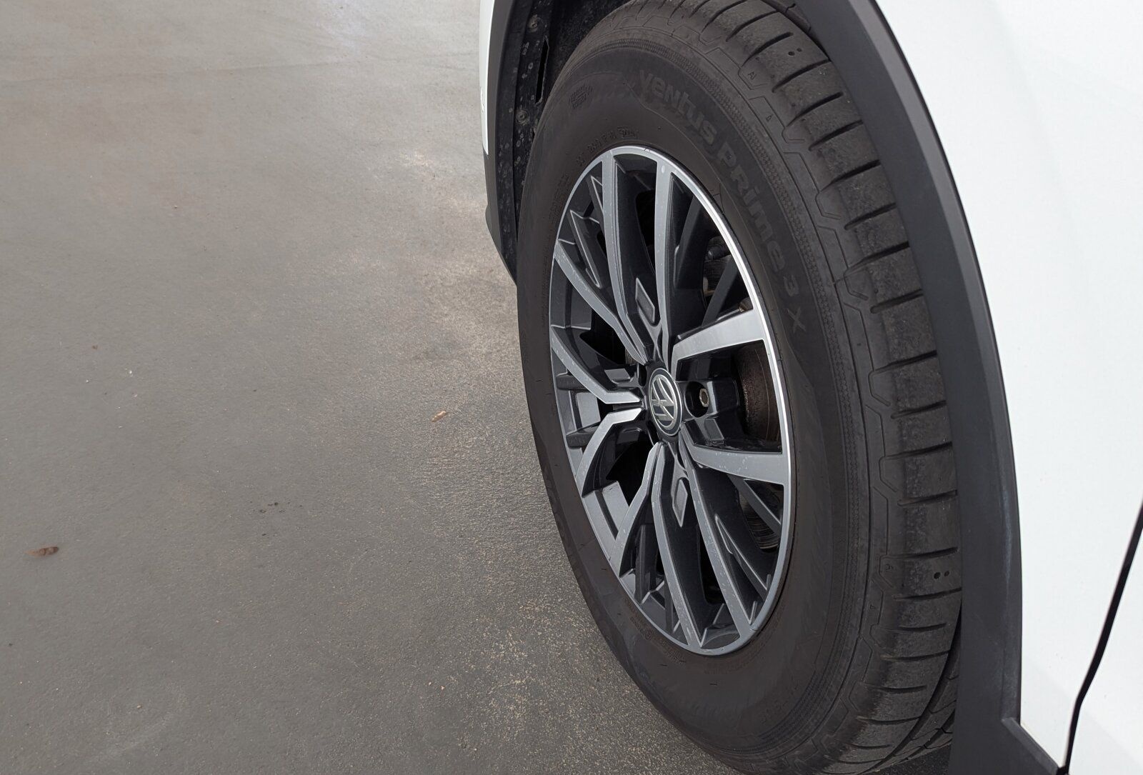 Volkswagen Tiguan 1.5 TSI Comfortline AHK+SHZ+RFK+BLUETOOTH foto 9