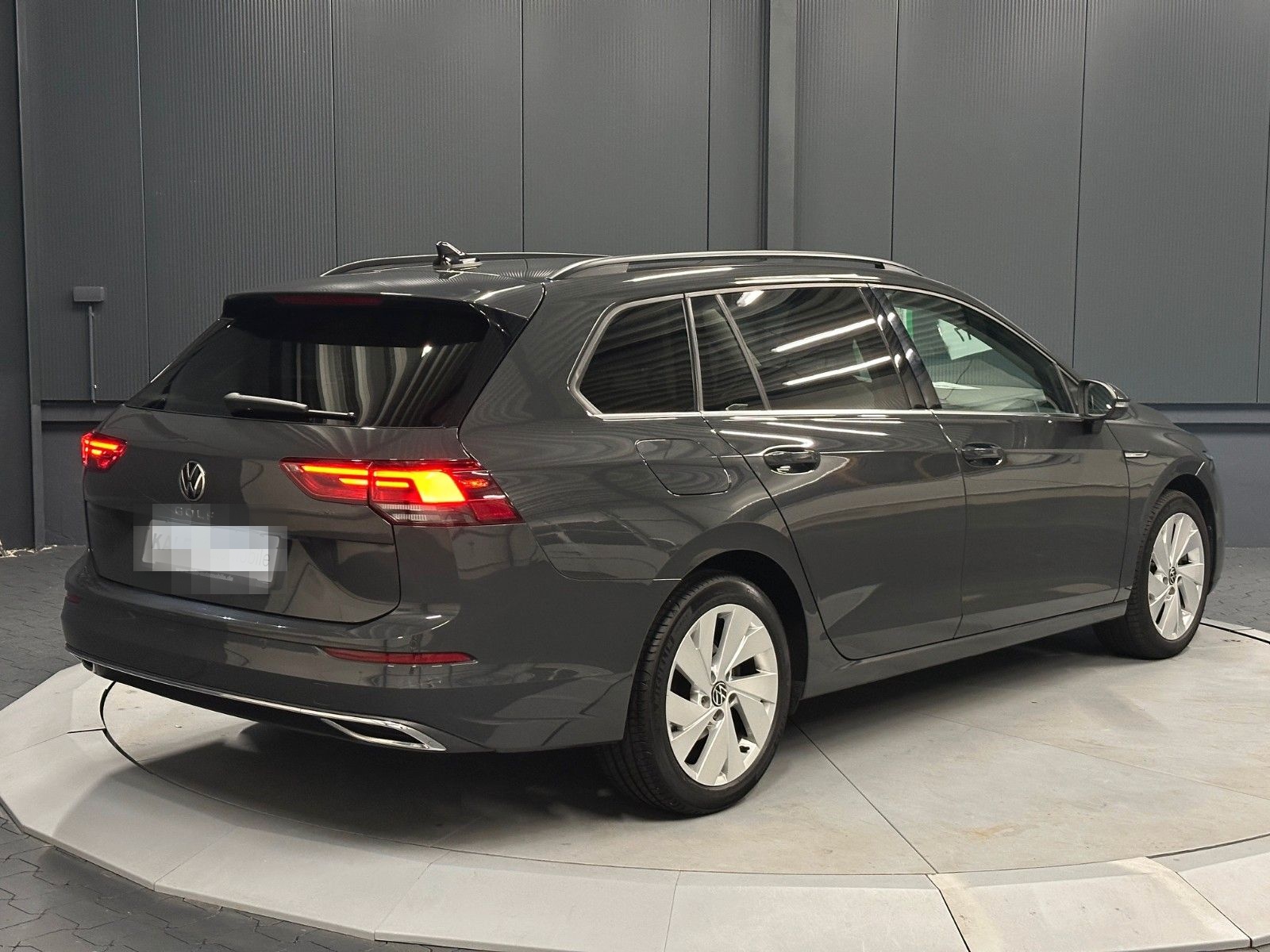 Volkswagen Golf VIII Variant Style*NAVI*LED*CarPlay*MASSAGE foto 7