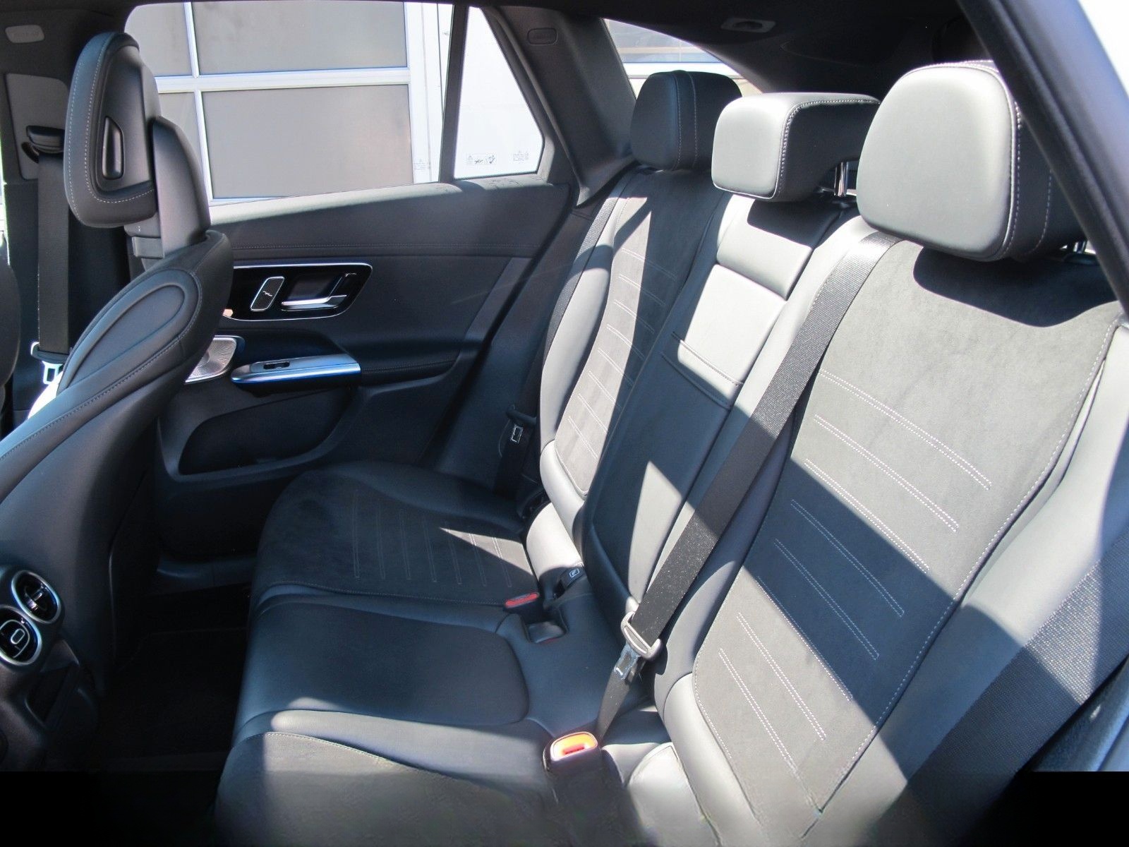 Mercedes-Benz GLC 200 4M Edition AMG Line / AHV / Panorama foto 17