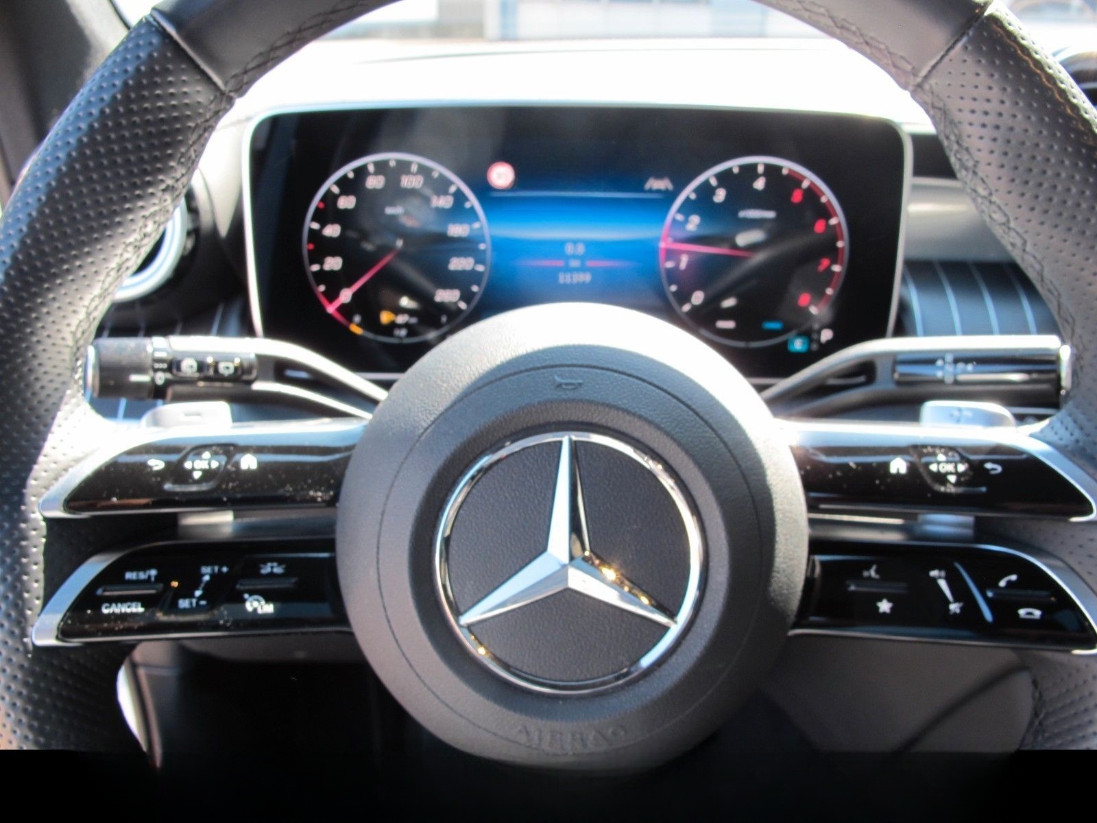 Mercedes-Benz GLC 200 4M Edition AMG Line / AHV / Panorama foto 7