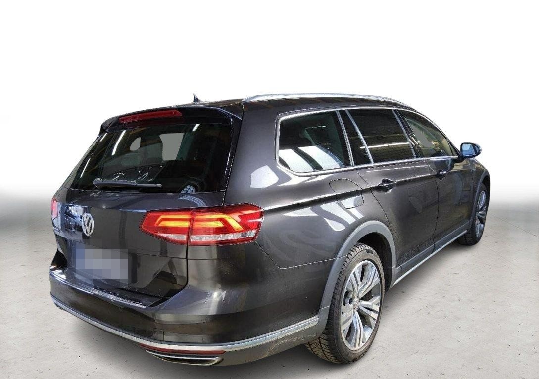 Volkswagen Passat Variant ALLTRACK 4M TSI AHK+HUD+NAVI+PANO foto 3