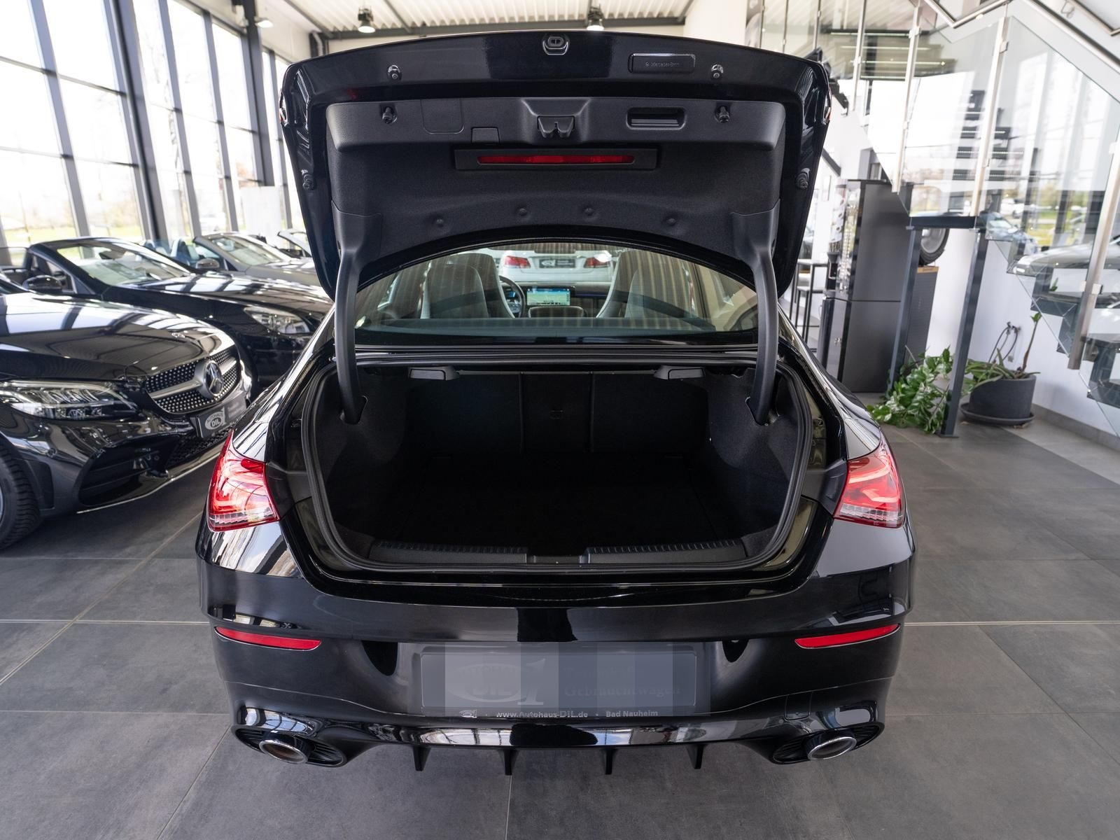 Mercedes-Benz CLA 35 4M 7G-DCT *PANO*R-KAMERA*1.HD*AMBIENTE* foto 22