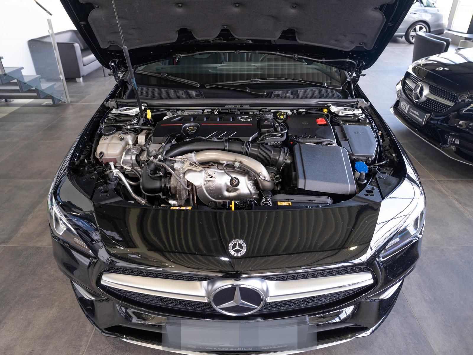 Mercedes-Benz CLA 35 4M 7G-DCT *PANO*R-KAMERA*1.HD*AMBIENTE* foto 24