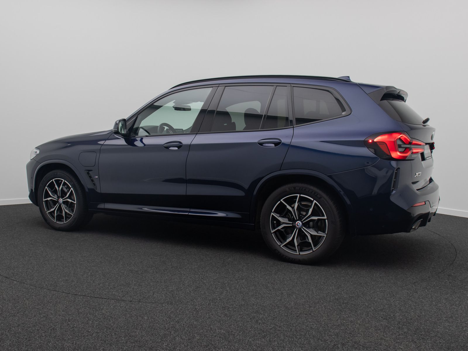 BMW X3 xD30e M Sport Kamera DAB HIFI HUD Individual foto 10