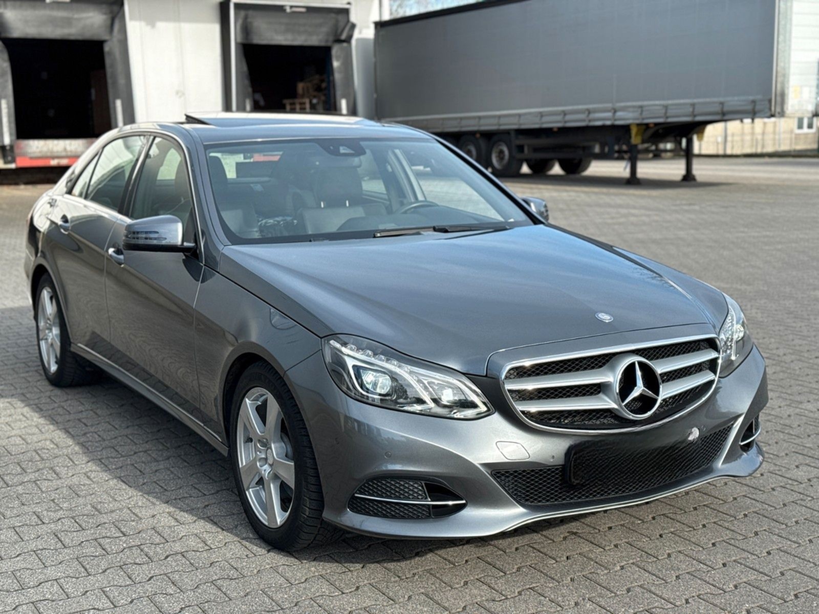Mercedes-Benz E 350 E BlueTec  Park-Assistent*Abstandstempomat foto 2