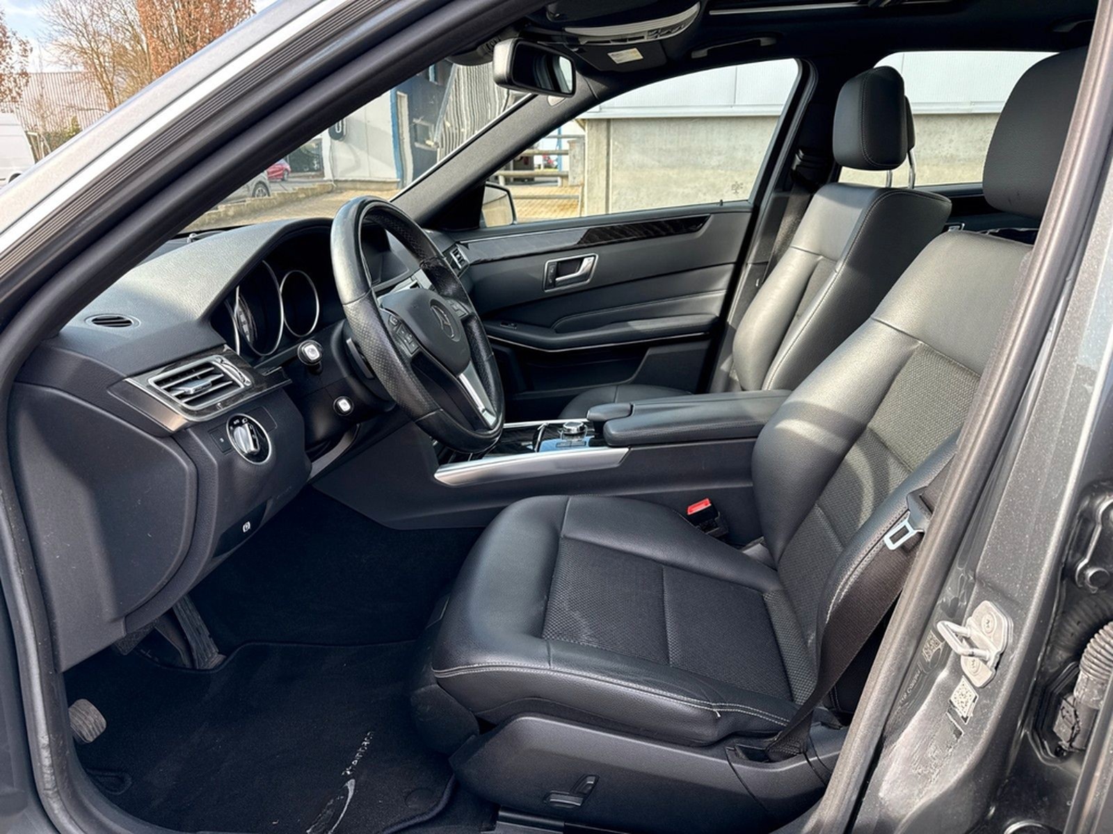 Mercedes-Benz E 350 E BlueTec  Park-Assistent*Abstandstempomat foto 15