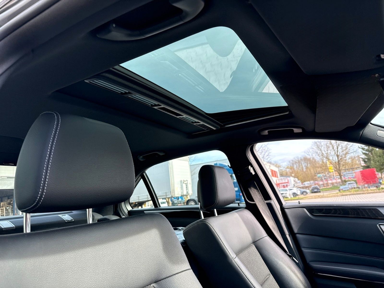 Mercedes-Benz E 350 E BlueTec  Park-Assistent*Abstandstempomat foto 28
