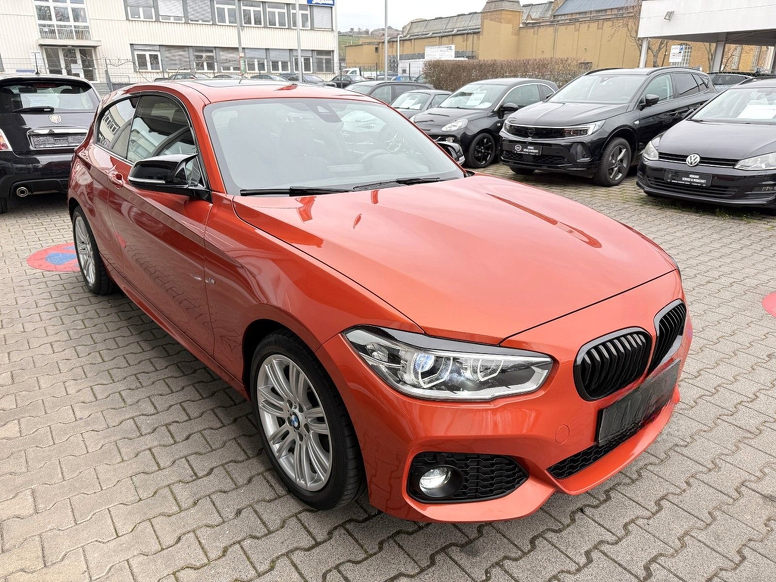 BMW 120 i Lim M Sport *1. HAND*PANO*SITZH*LED*SCHECK foto 12