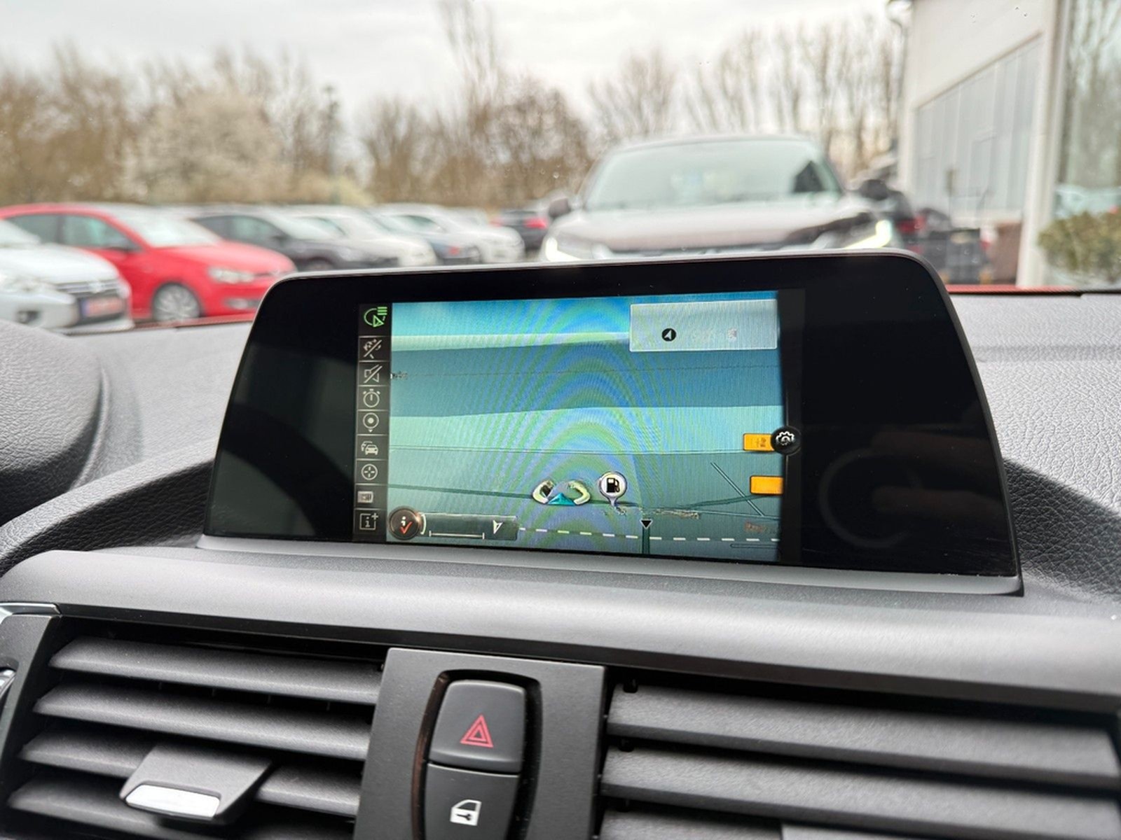 BMW 120 i Lim M Sport *1. HAND*PANO*SITZH*LED*SCHECK foto 22