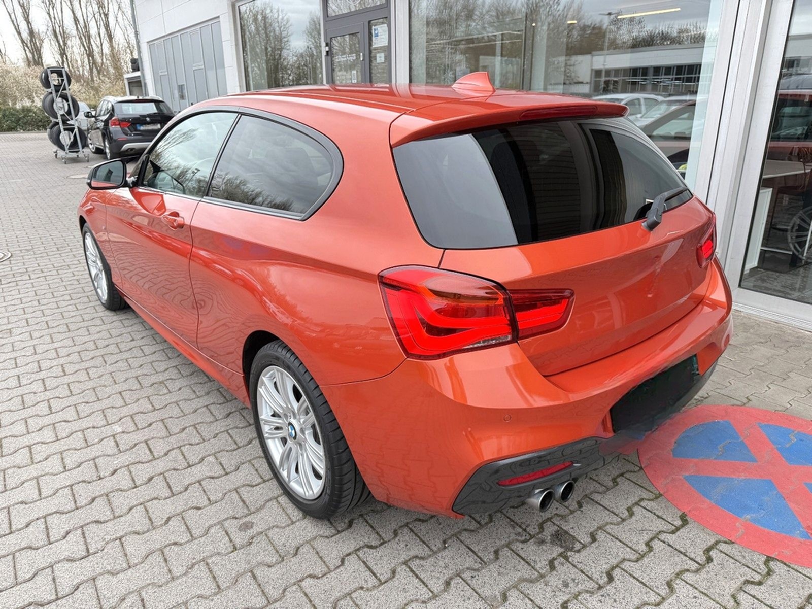 BMW 120 i Lim M Sport *1. HAND*PANO*SITZH*LED*SCHECK foto 5