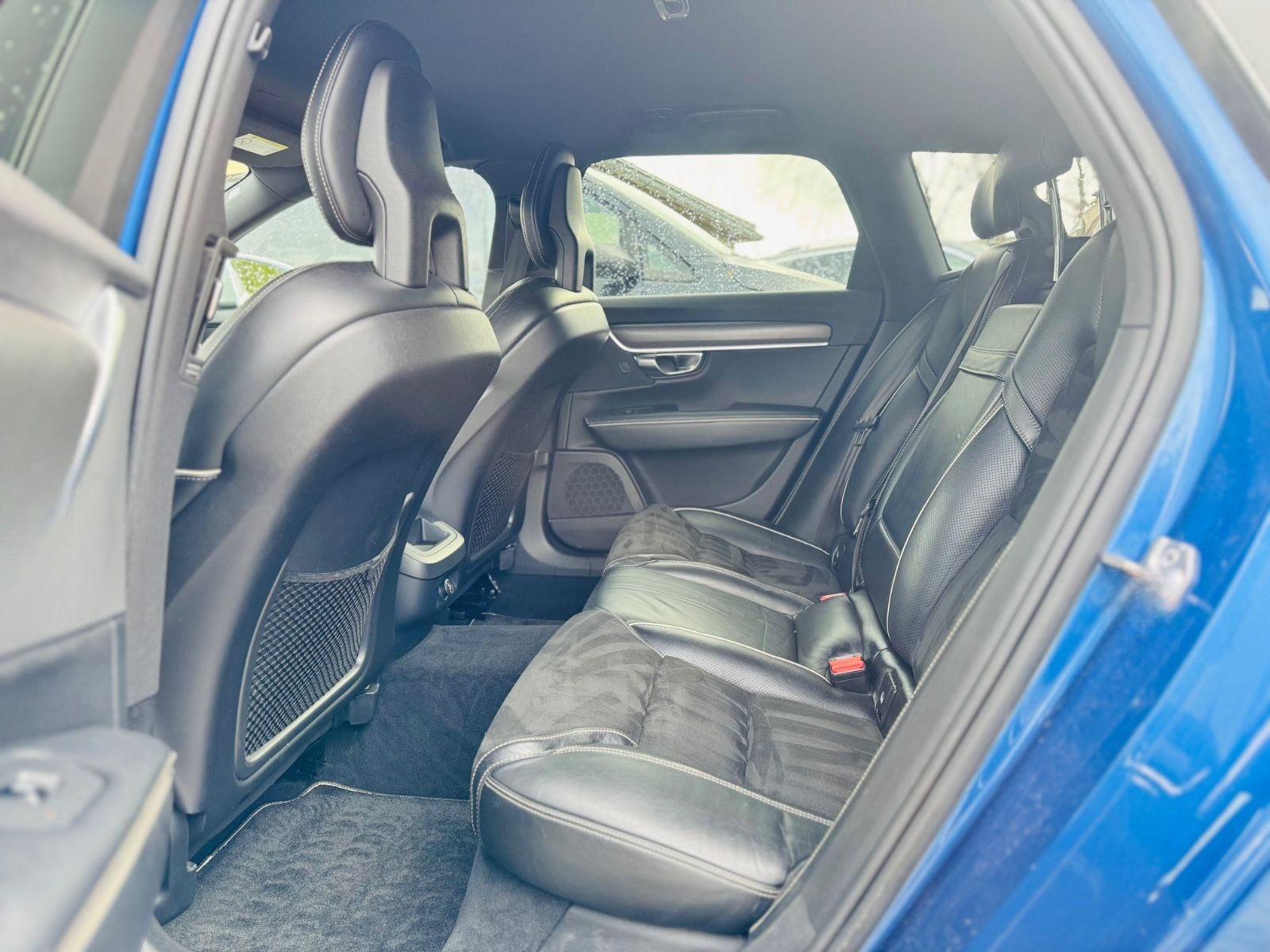 Volvo V90 T5 R-Design / 19 Zoll / Carbon / foto 10