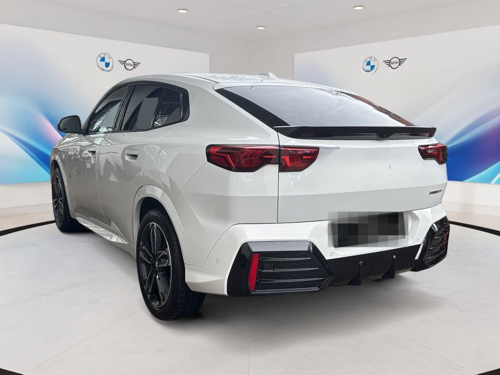 BMW X2 sDrive20i AHK 360° HEAD-UP RFK HIFI LENKRADHZ foto 4
