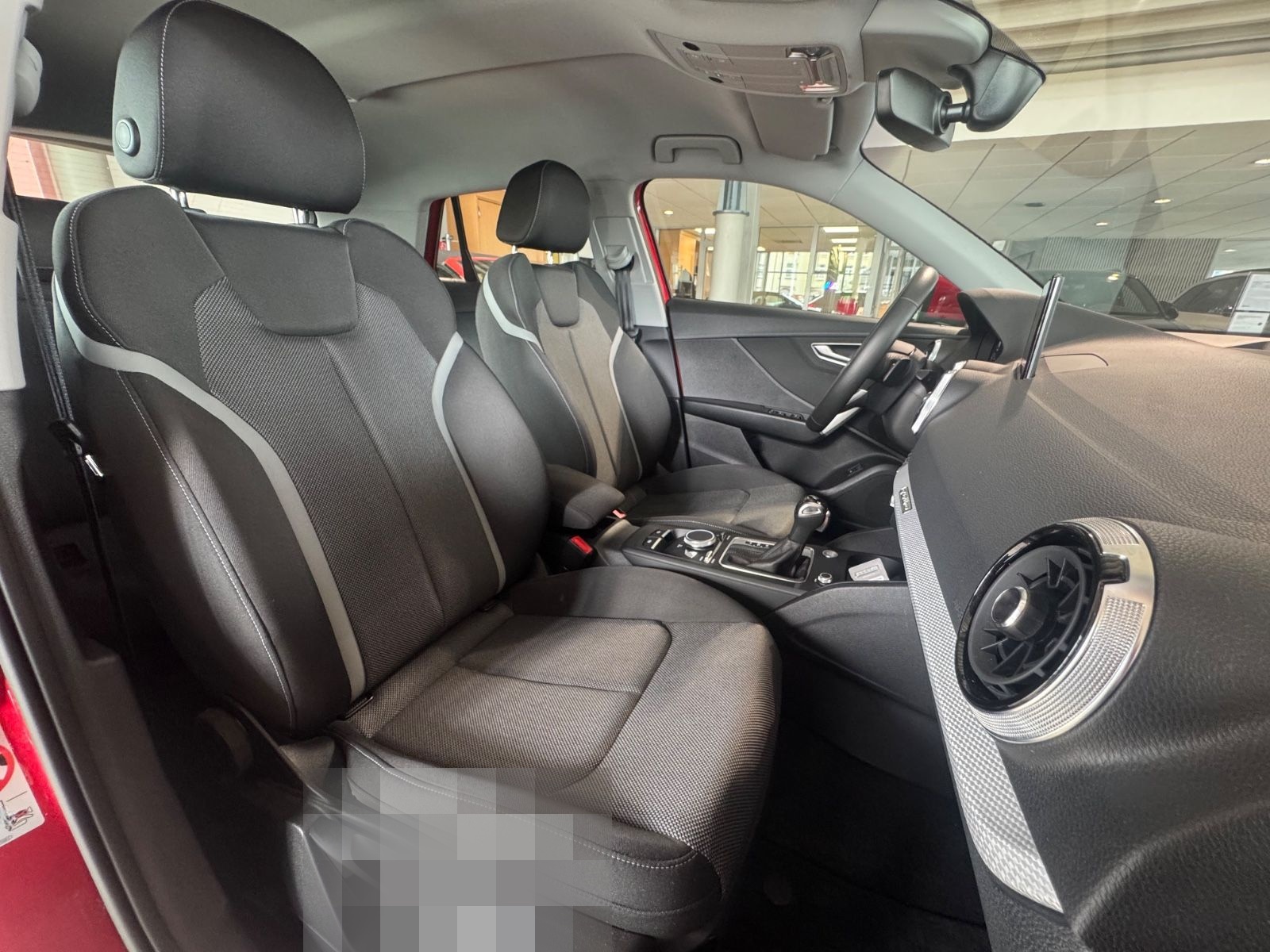 Audi Q2 35 TDI quattro S-line S-tronic Navi Matrix foto 15