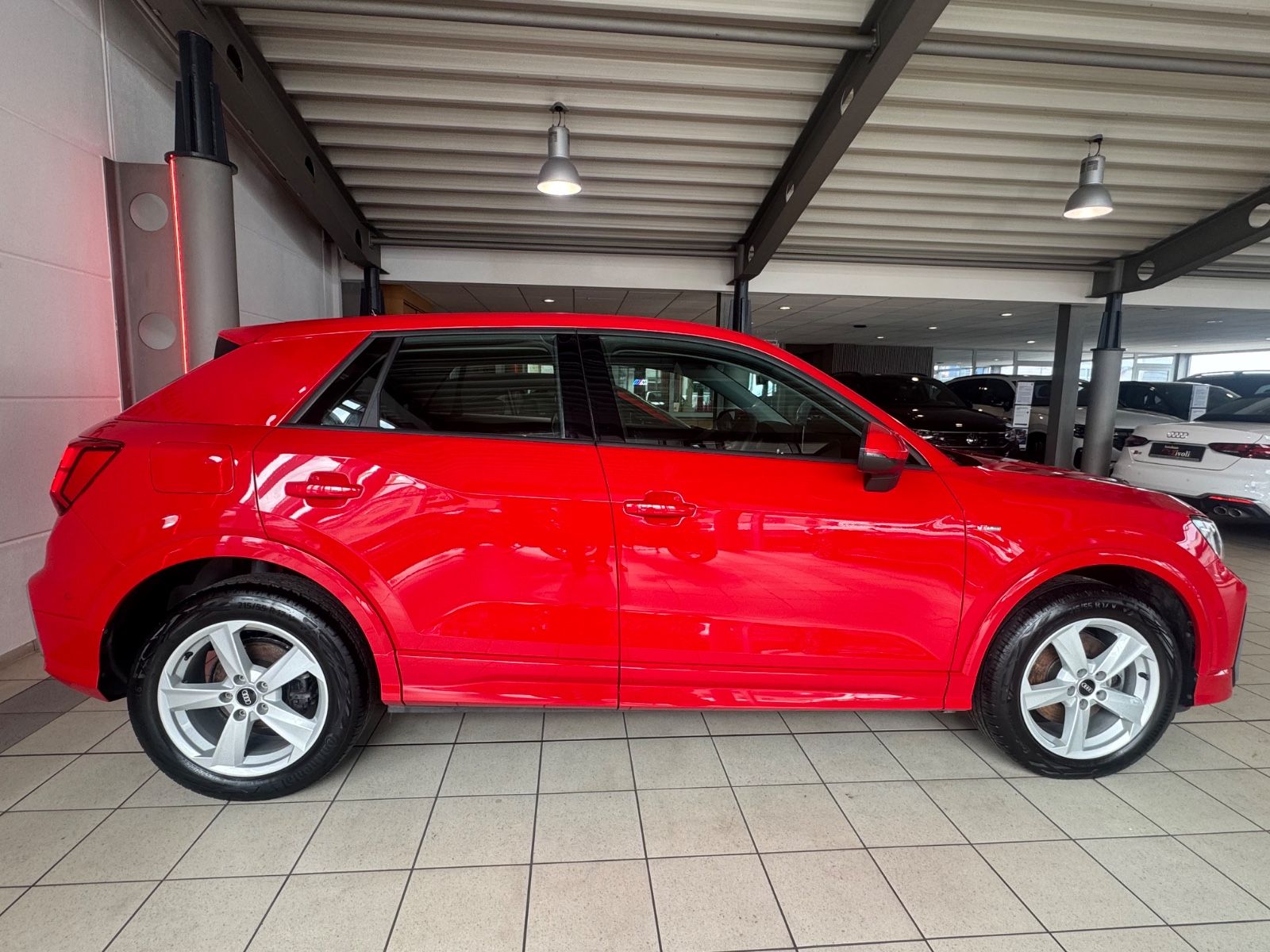 Audi Q2 35 TDI quattro S-line S-tronic Navi Matrix foto 5