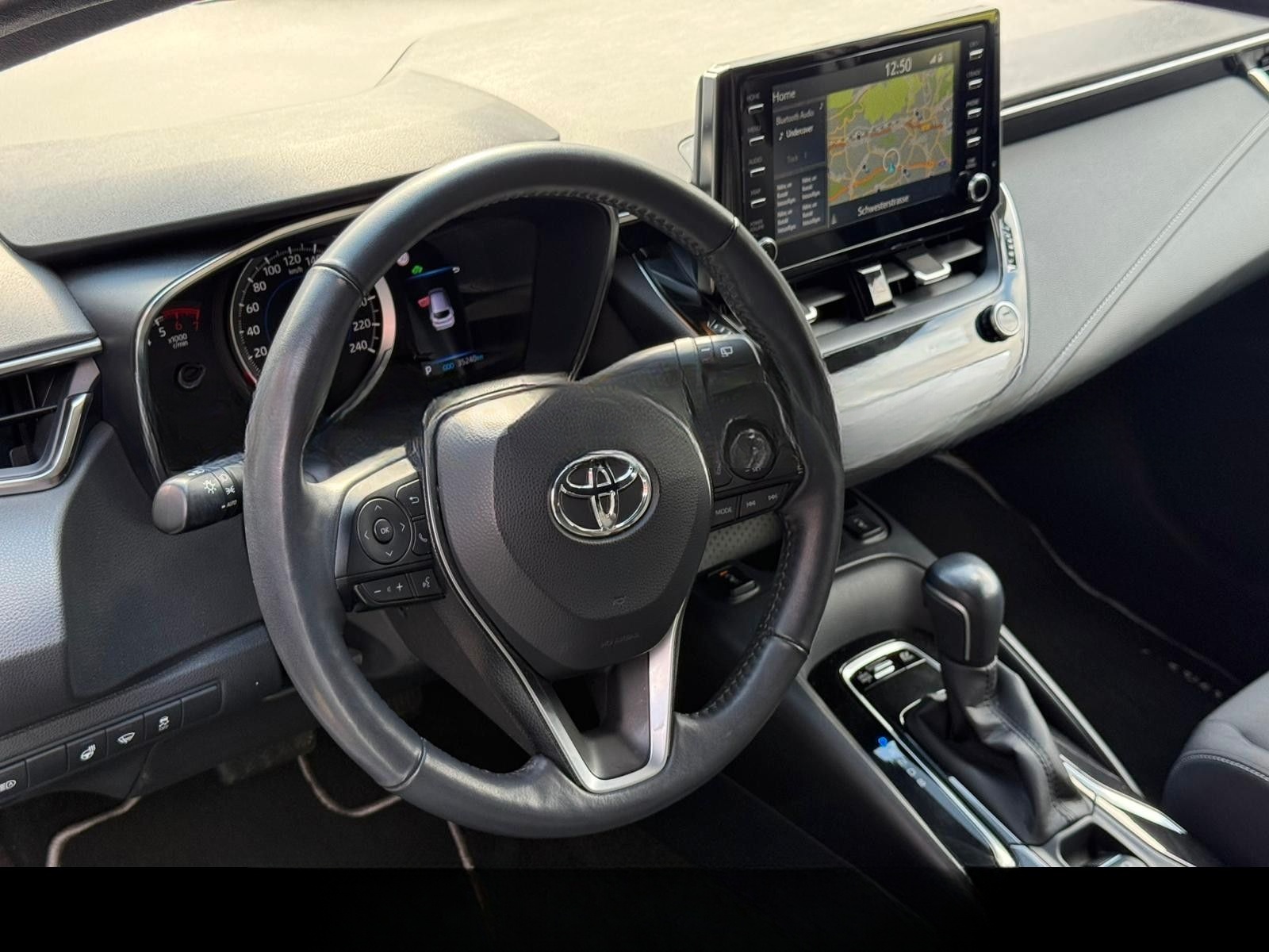 Toyota Corolla Touring Sports Hybrid Business Edition foto 17