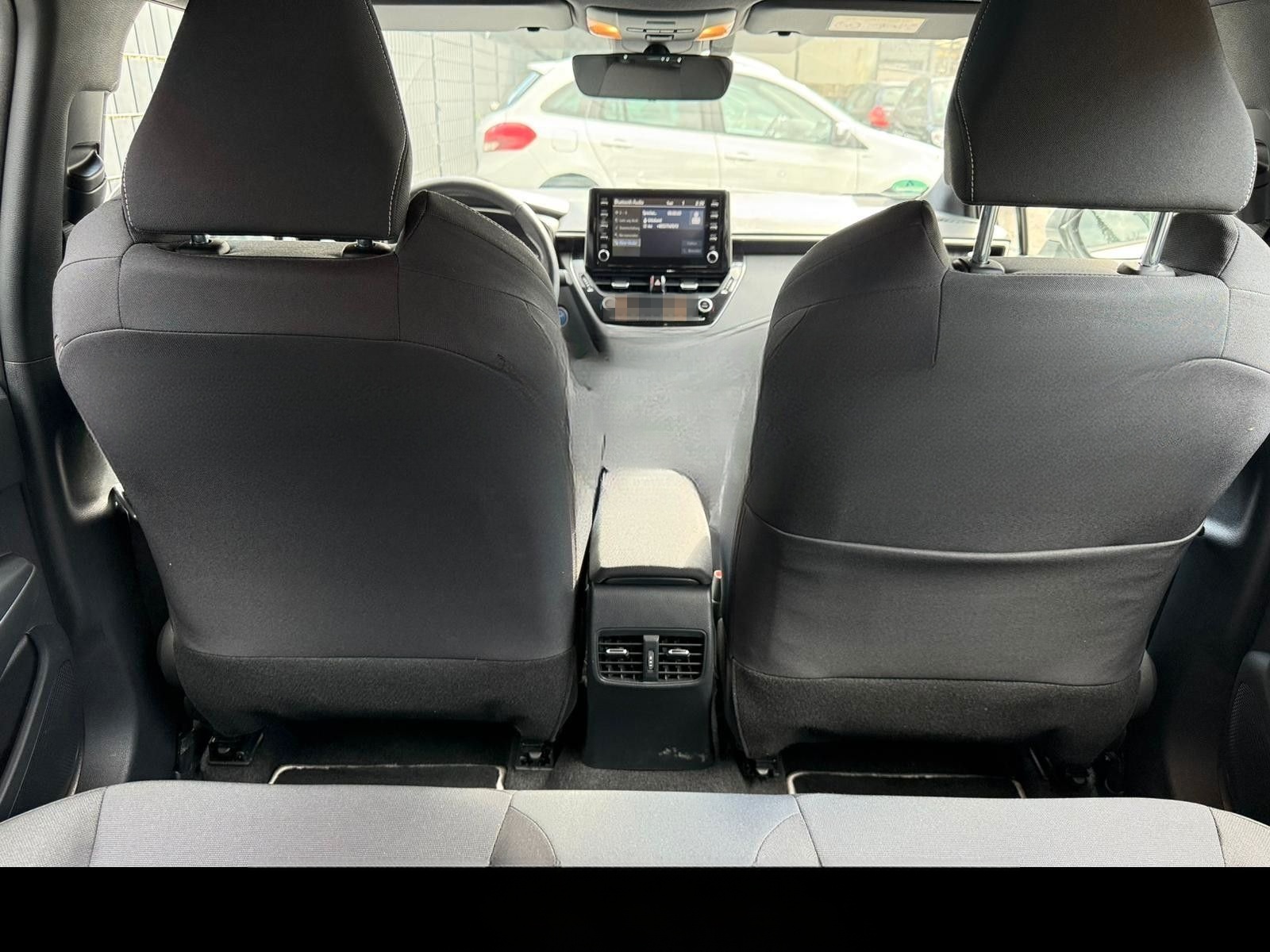 Toyota Corolla Touring Sports Hybrid Business Edition foto 23