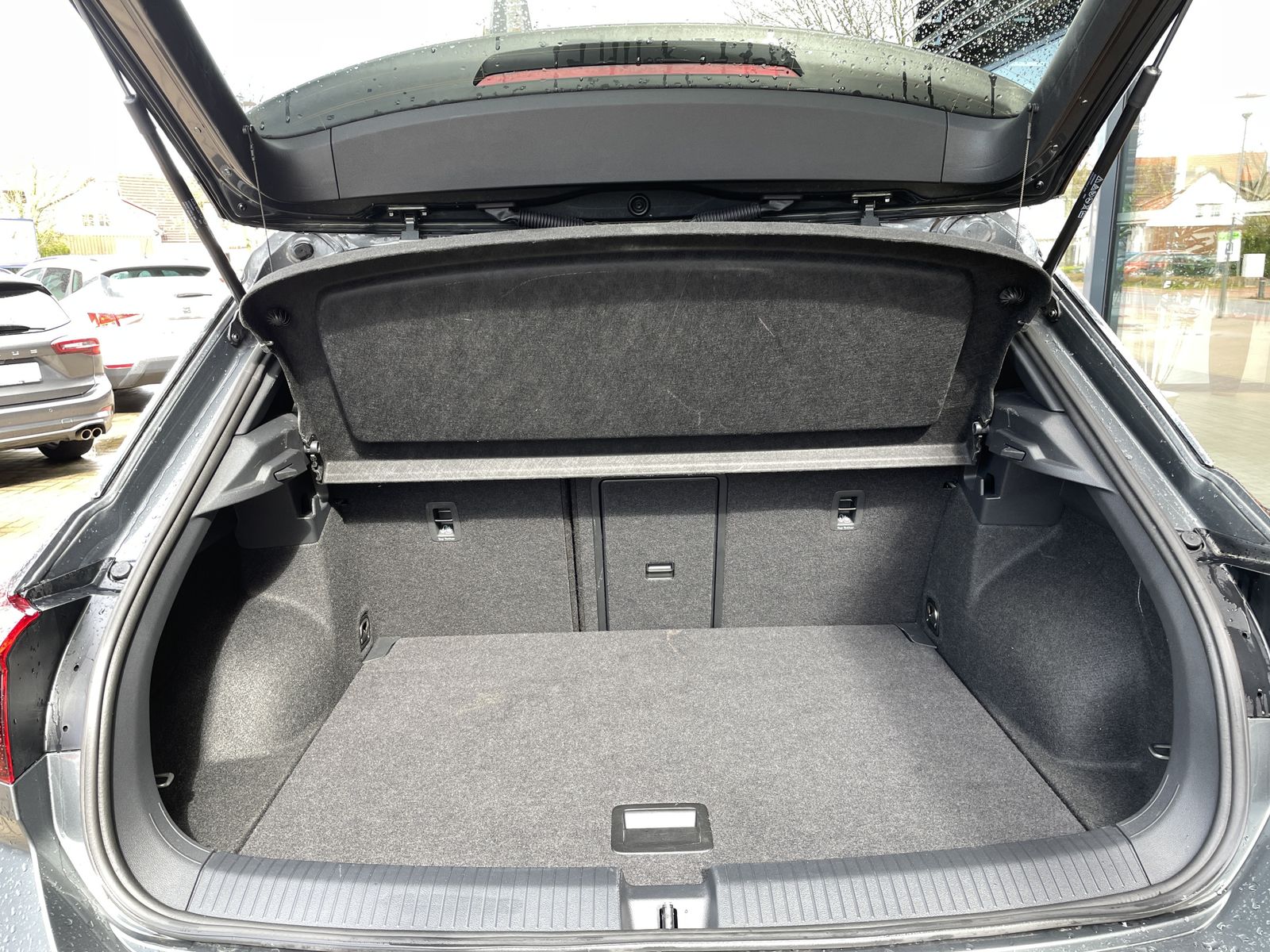 Volkswagen T-Roc 1.5 TSI DSG R-Line*ACC*AppLink*Sitzhzg* foto 8