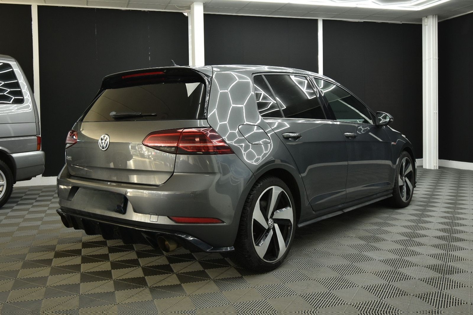 Volkswagen Golf VII Lim. GTI 275 PS LED Navi ACC DAB+ RFK foto 8