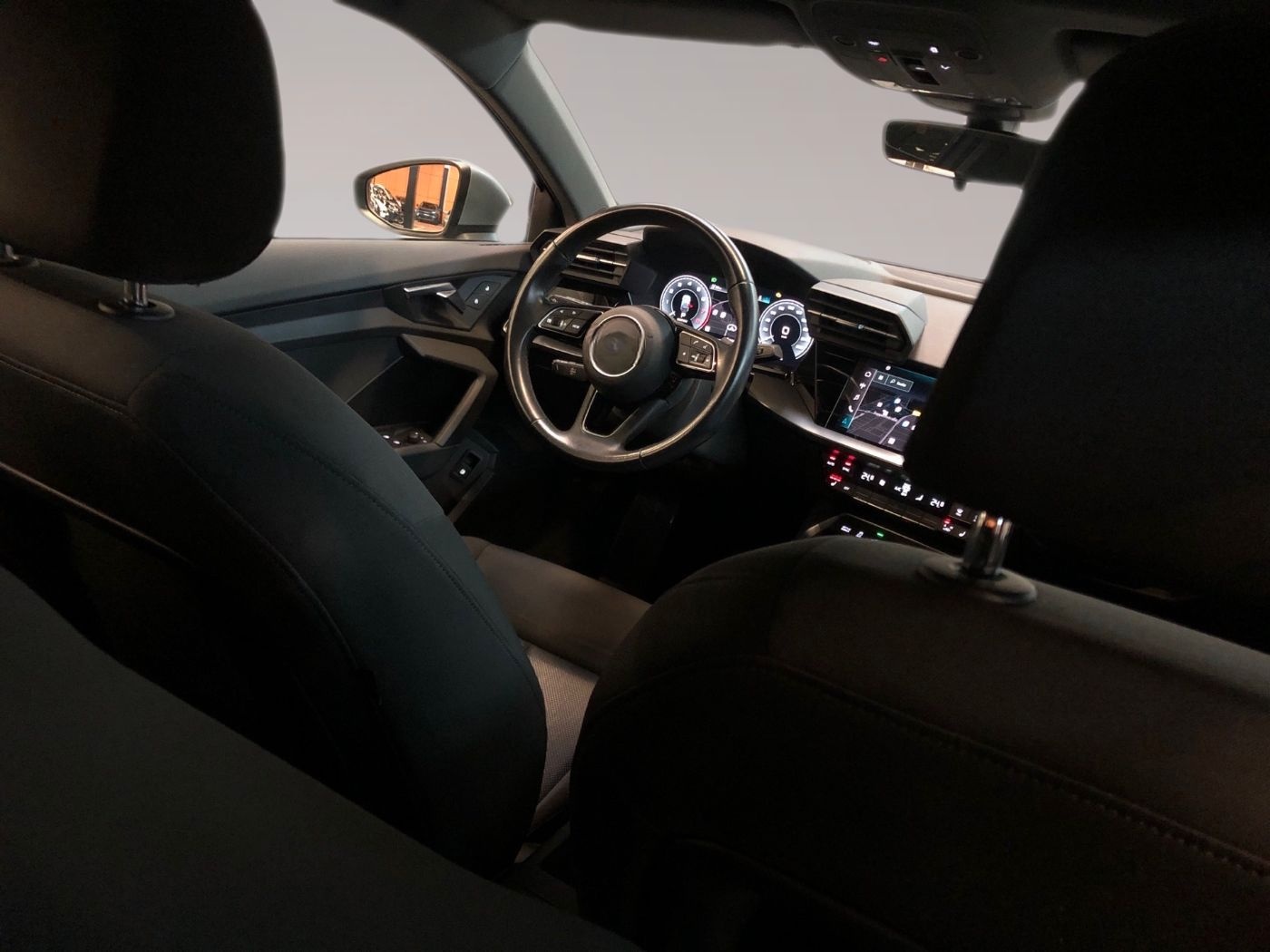 Audi A3 Sportback 40 TFSIe Nav|Pan|SHZ|ViC+|PDC|CarPl foto 17