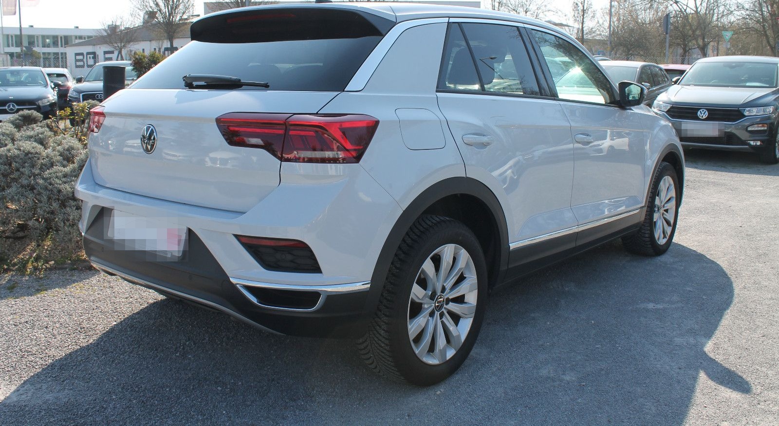Volkswagen T-Roc DSG Sport, ACC, Kamera, Navi, Standheizung foto 3