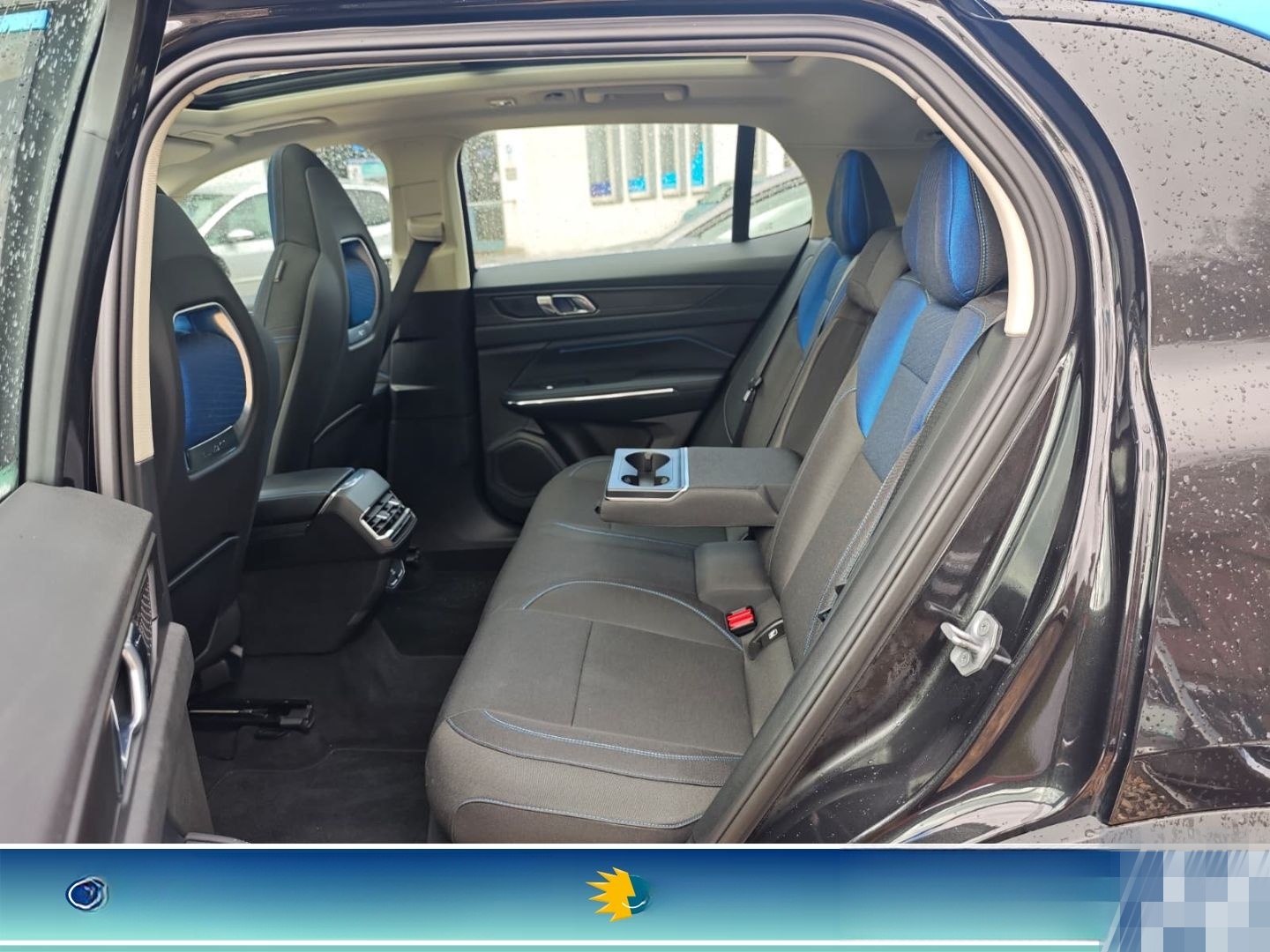 Lynk&Co 01 1.5TD HEV 192 kW Navi Memory Sitze Soundsyste foto 25