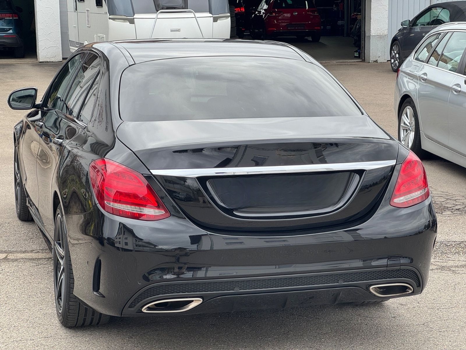 Mercedes-Benz C 180 Lim CGI**AMG LINE** foto 8