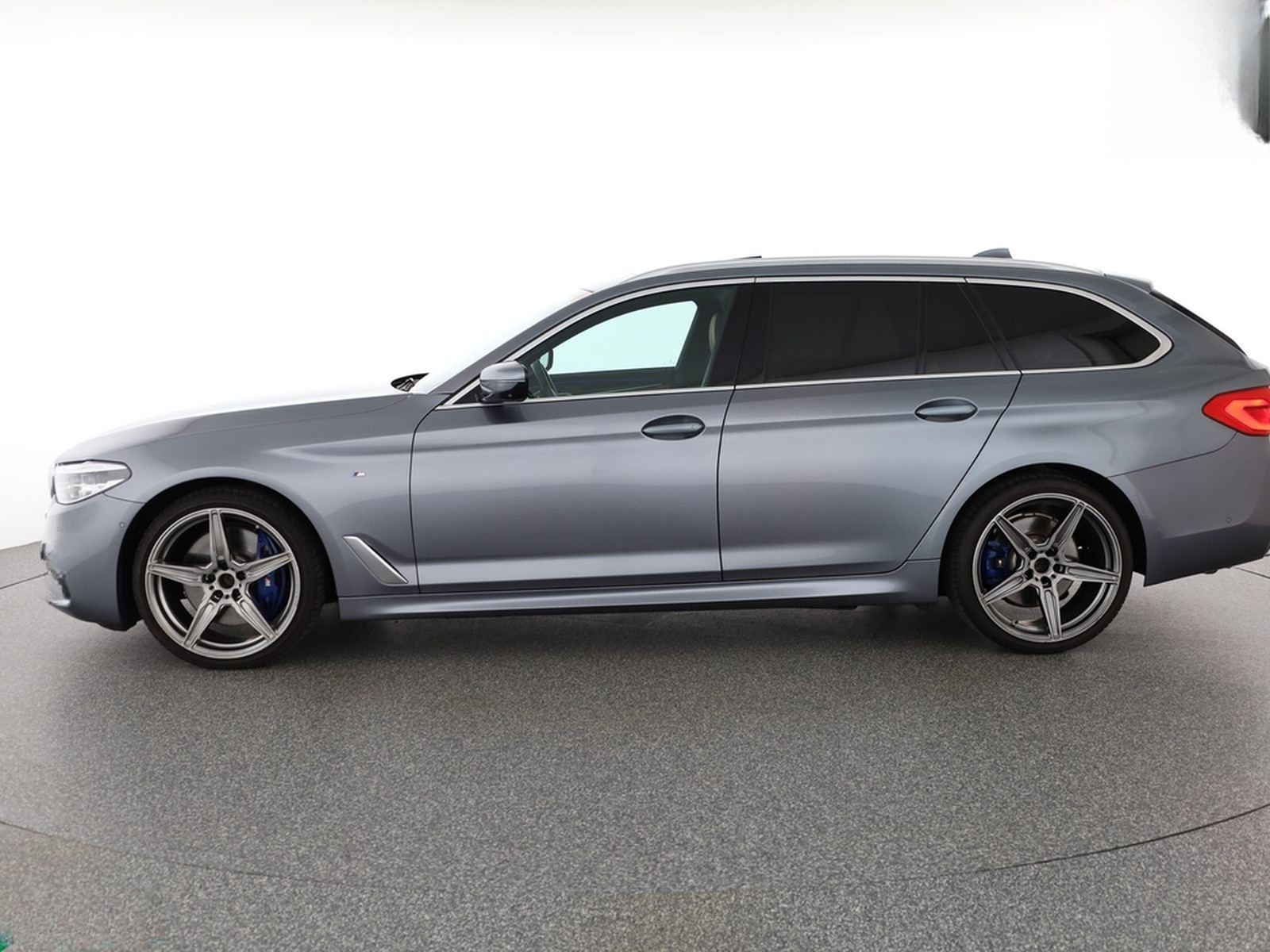 BMW 540 i T xDrive M SPORT SHADOW 360GRAD,B+W,MEMORY foto 2