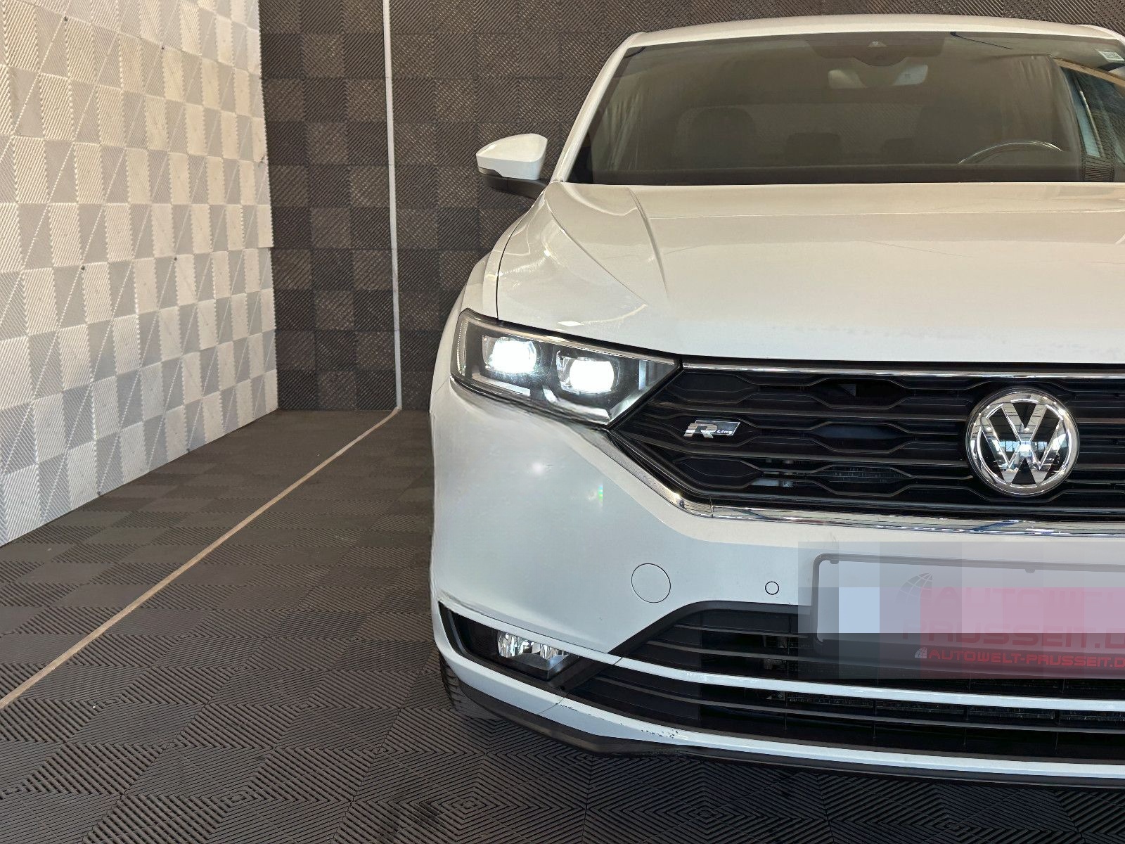 Volkswagen T-Roc 1.5 TSI Sport*R LINE*LED-R.KAM-SPUR-SP.FW foto 13