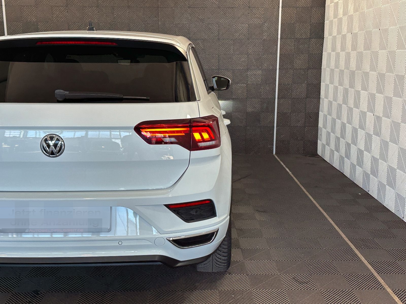 Volkswagen T-Roc 1.5 TSI Sport*R LINE*LED-R.KAM-SPUR-SP.FW foto 8