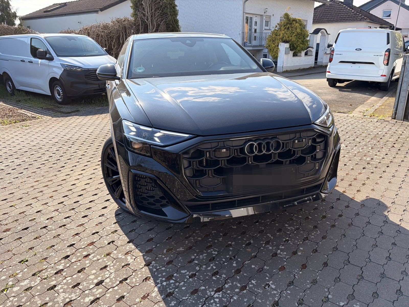 Audi SQ8 4.0 V8 Black in Black mit neuen 23 Zoll, Pan foto 15