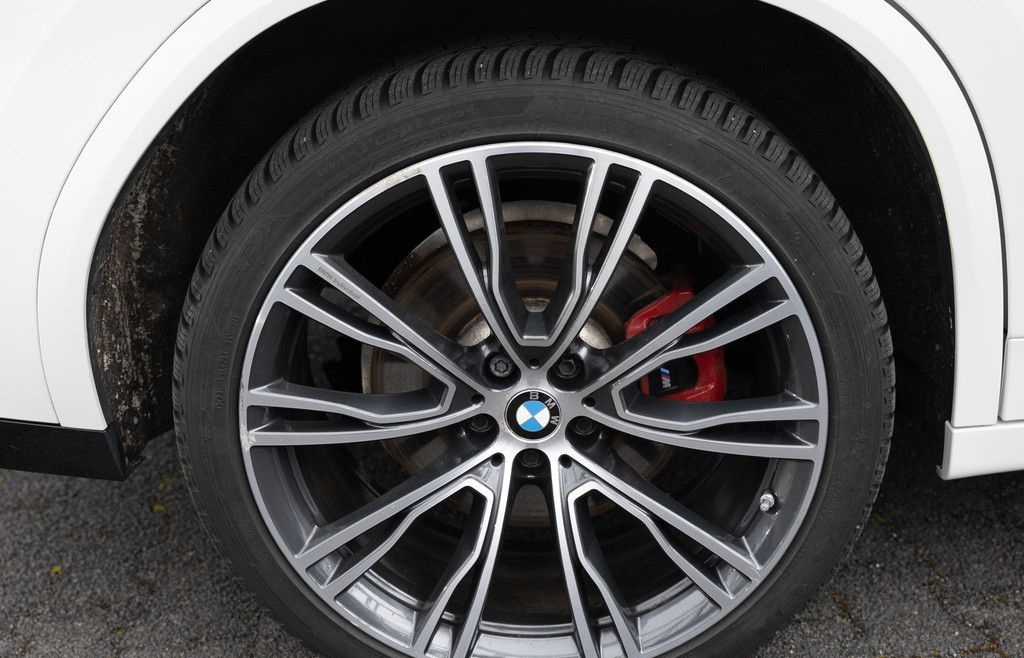 BMW X4 xDrive 30d M-Sport FACEL. PANO AHK HUD 360° foto 12